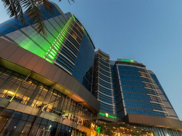 Отель Holiday Inn Abu Dhabi