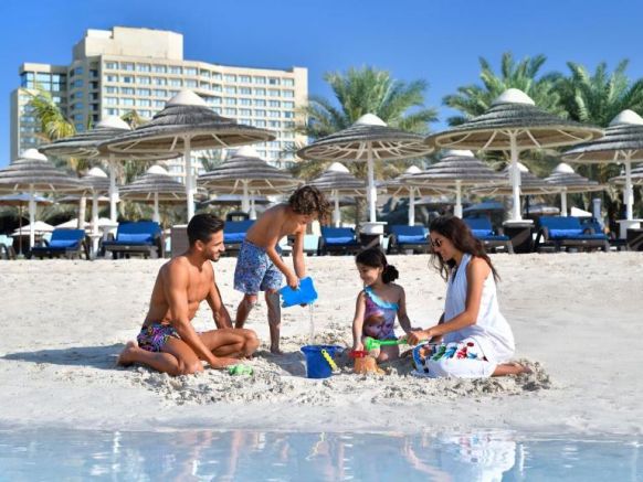 Курортный отель InterContinental Abu Dhabi, Абу-Даби