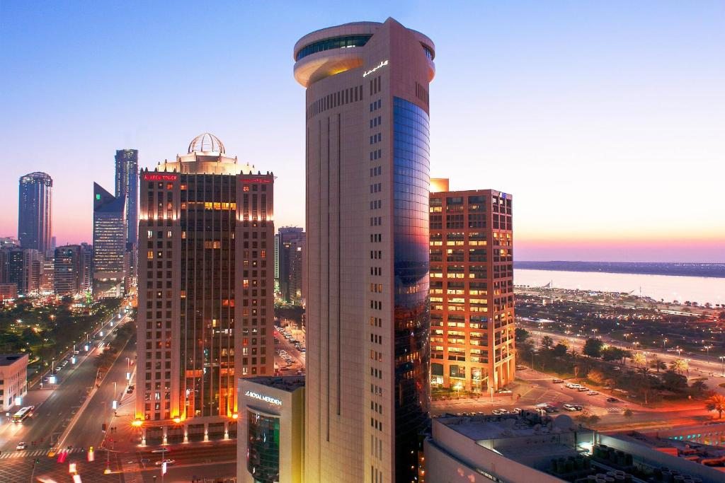 Отель Le Royal Meridien Abu Dhabi, Абу-Даби
