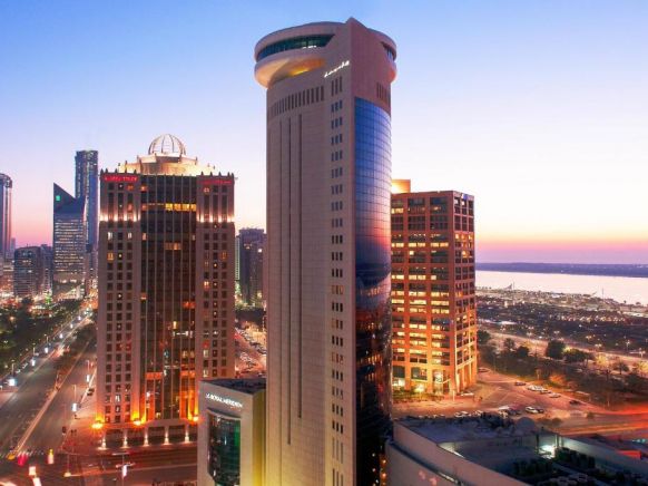 Отель Le Royal Meridien Abu Dhabi, Абу-Даби