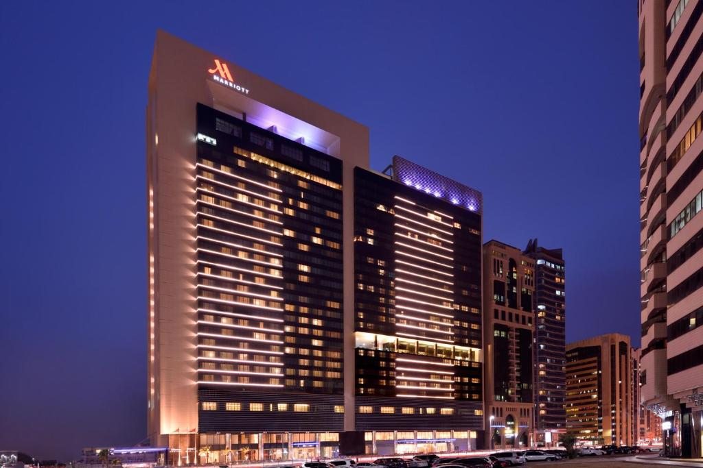 Отель Marriott Hotel Downtown Abu Dhabi, Абу-Даби