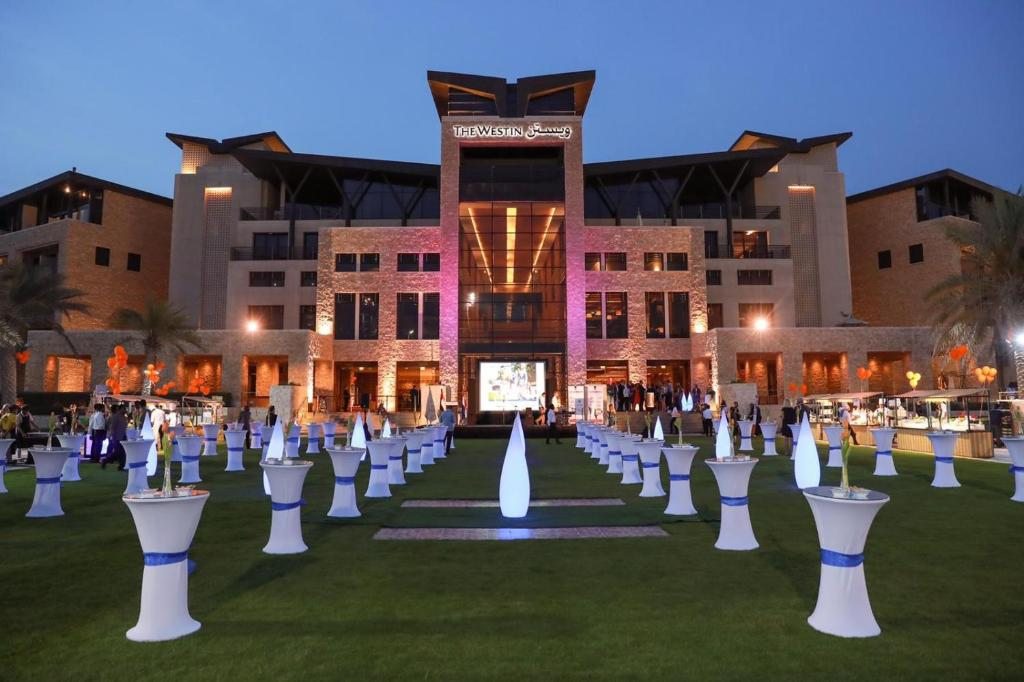 Курортный отель The Westin Abu Dhabi Golf Resort and Spa, Абу-Даби