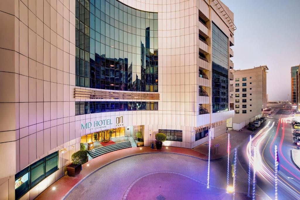 Отель Cassells Al Barsha Hotel, Дубай