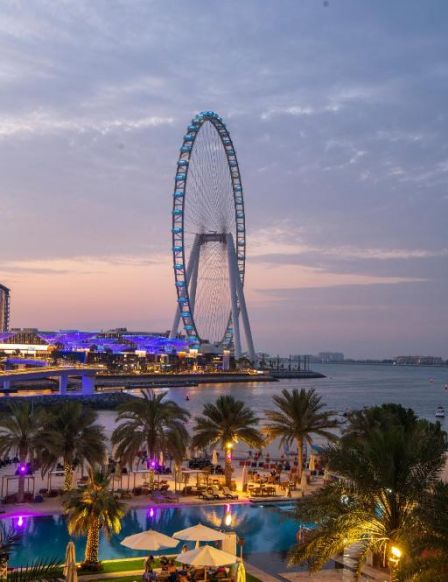 Курортный отель DoubleTree by Hilton Dubai Jumeirah Beach