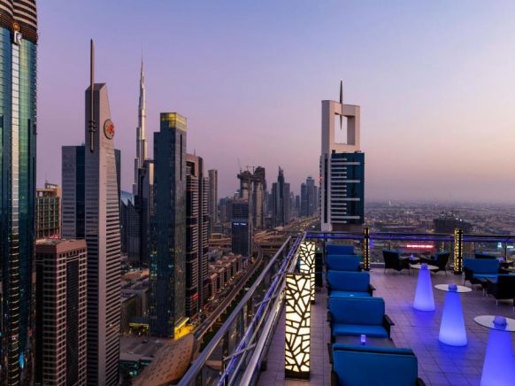 Апарт-отель Four Points by Sheraton Sheikh Zayed Road, Дубай
