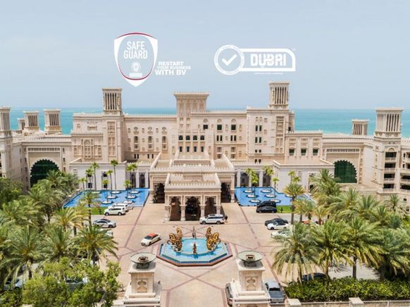 Курортный отель Jumeirah Al Qasr - Madinat Jumeirah