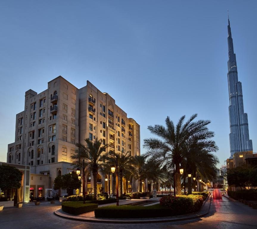 Отель Manzil Downtown, Дубай