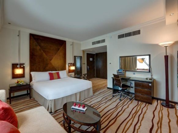 Отель Media Rotana Dubai