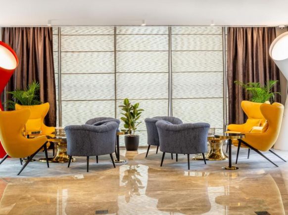 Апарт-отель Mercure Hotel Apartments Dubai Barsha Heights