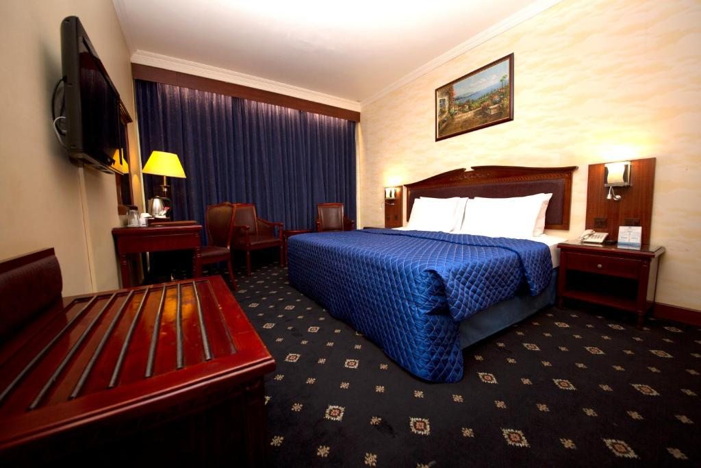 Отель Mount Royal Hotel, Дубай