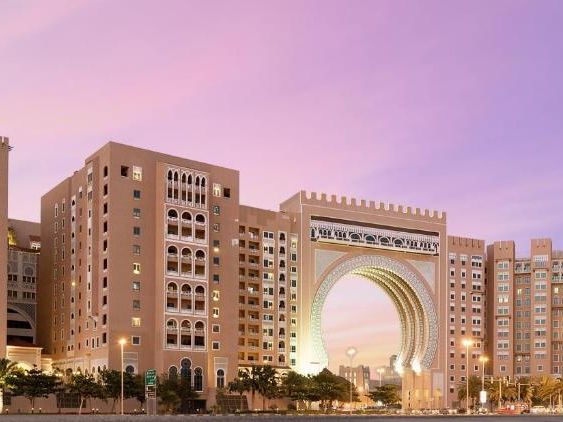 Отель Mövenpick Hotel Ibn Battuta Gate, Дубай