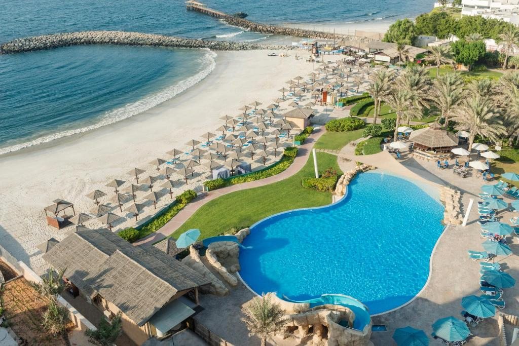 Курортный отель Coral Beach Resort Sharjah, Шарджа