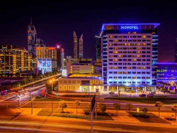 Отель Novotel World Trade Centre Dubai