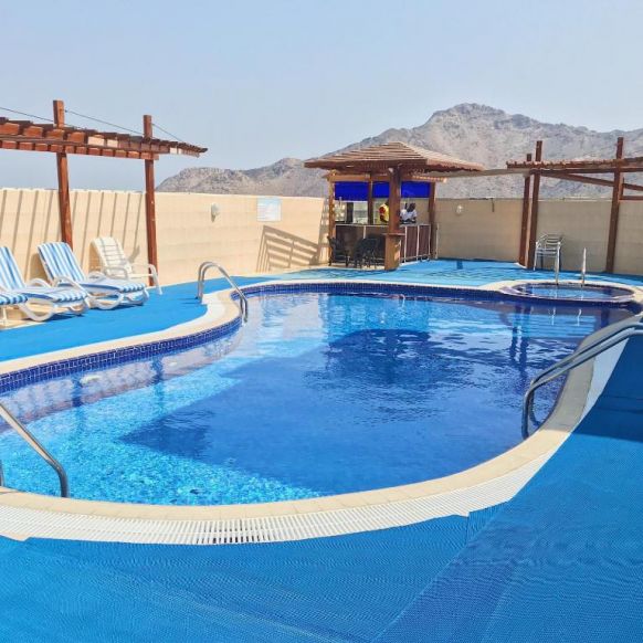 Отель Mirage Hotel Al Aqah