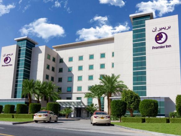 Отель Premier Inn Dubai Investments Park