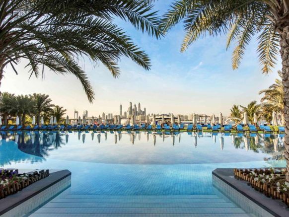Курортный отель Rixos The Palm Dubai, Дубай