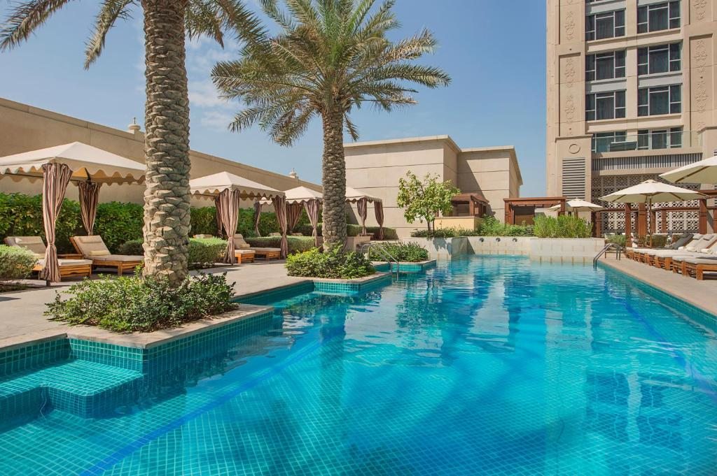 Отель Hilton Dubai Al Habtoor City, Дубай