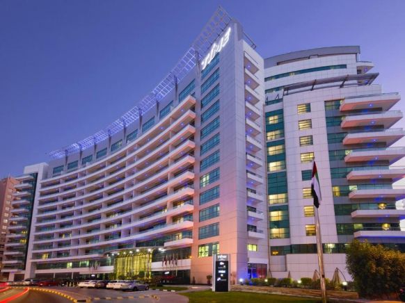 Отель TIME Oak Hotel & Suites