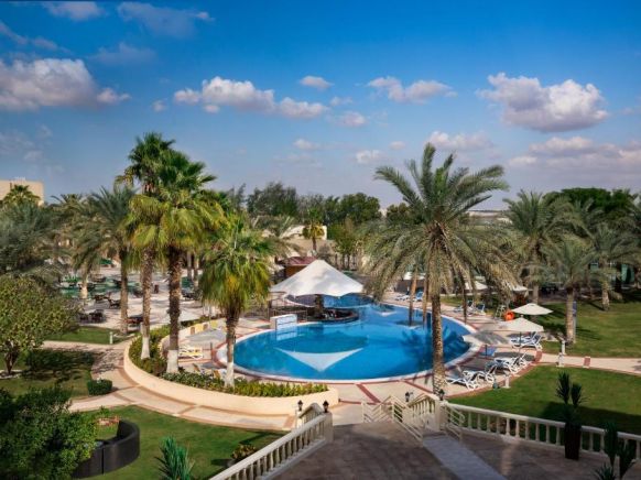 Отель Mafraq Hotel Abu Dhabi, Абу-Даби