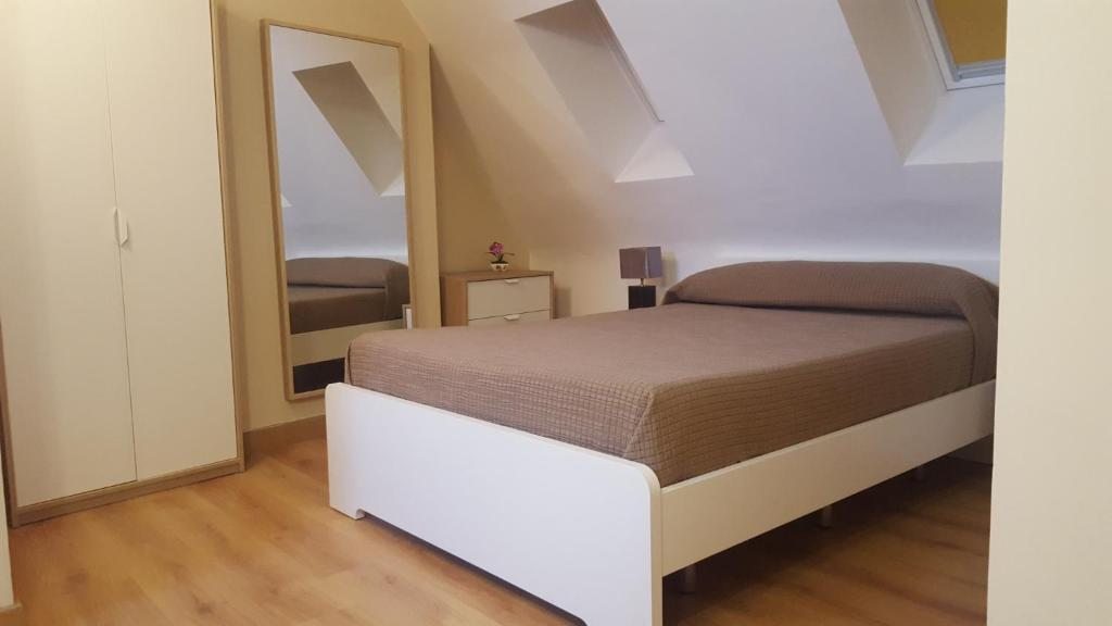 Apartamentos Salvia 4, Мадрид