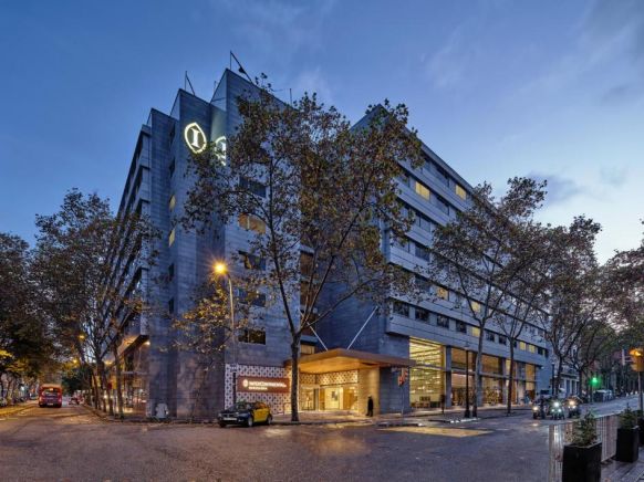 Crowne Plaza Barcelona - Fira Center, Барселона