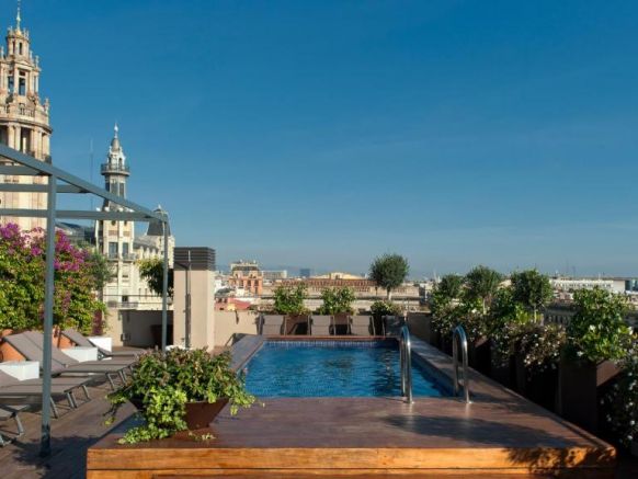 Duquesa Suites Barcelona, Барселона