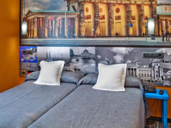 JC Rooms Santo Domingo