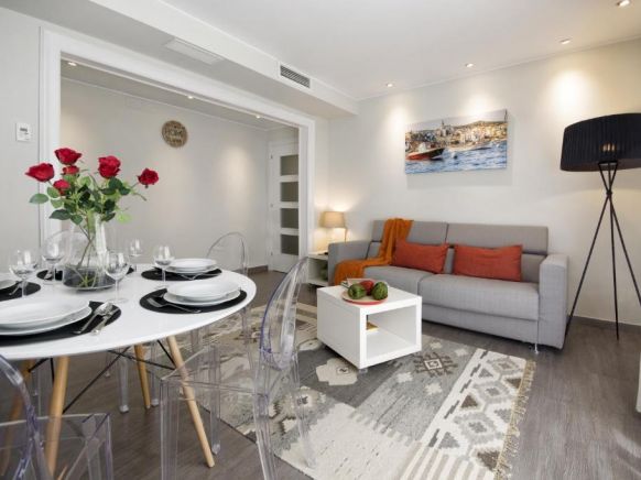 Mercedes Heritage Best Barcelona Apartments