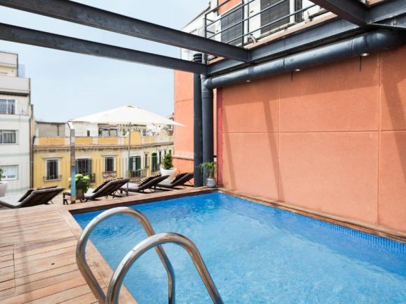 My Space Barcelona Pool City Center
