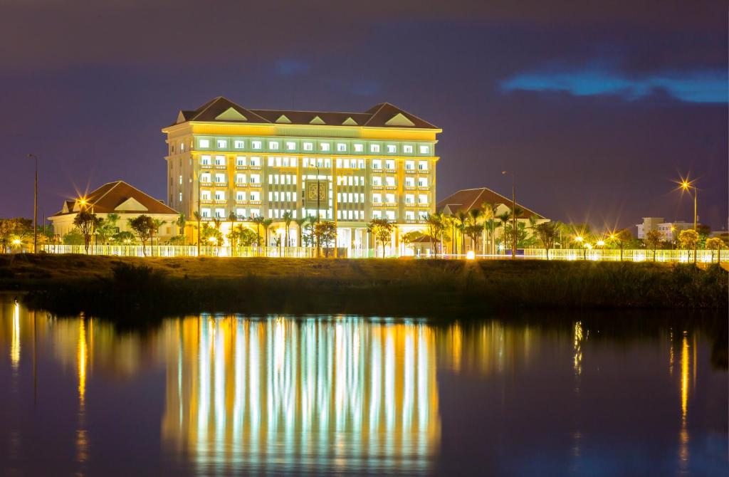 Отель Ban Thach Riverside Hotel & Resort, Тамки