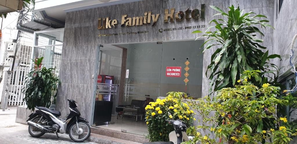 Like Family Hotel, Нячанг