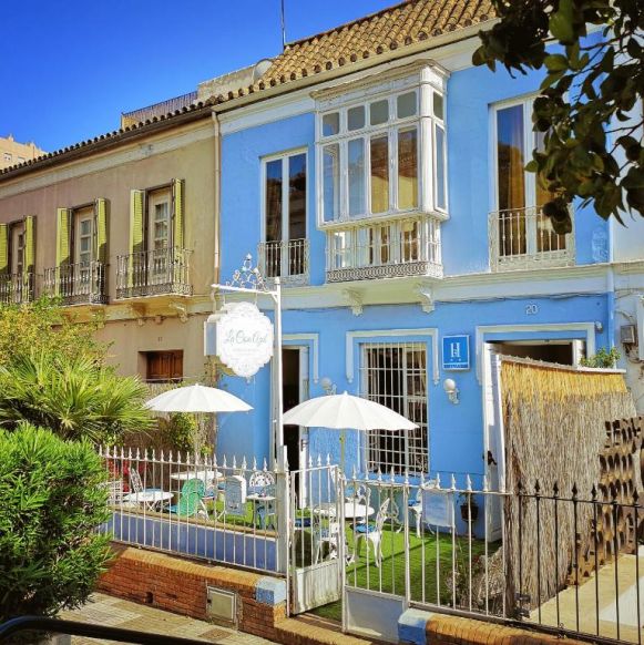 La Casa Azul B&B + Apartments, Малага