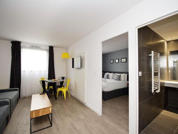 Staycity Aparthotels Centre Vieux Port, Марсель