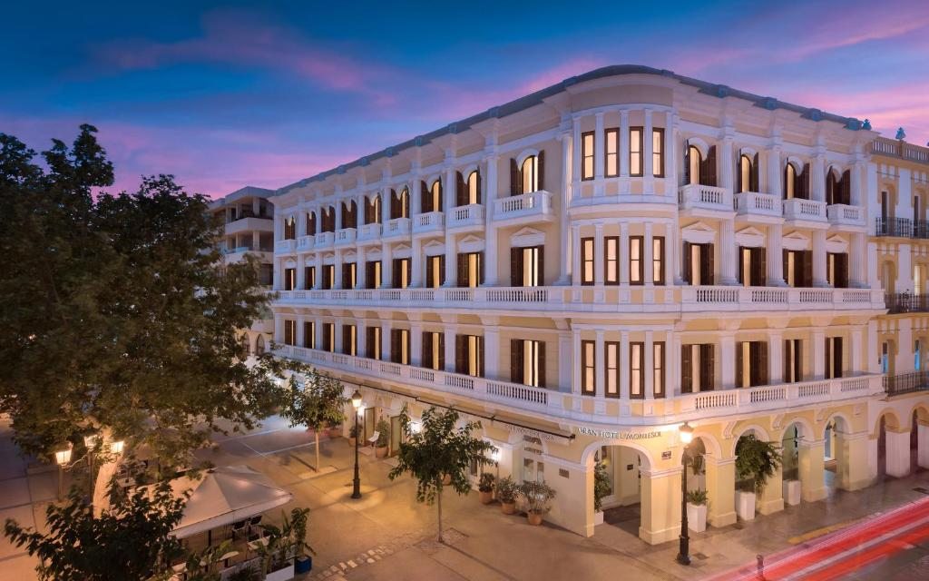 Gran Hotel Montesol Ibiza, Curio Collection by Hilton, Ибица