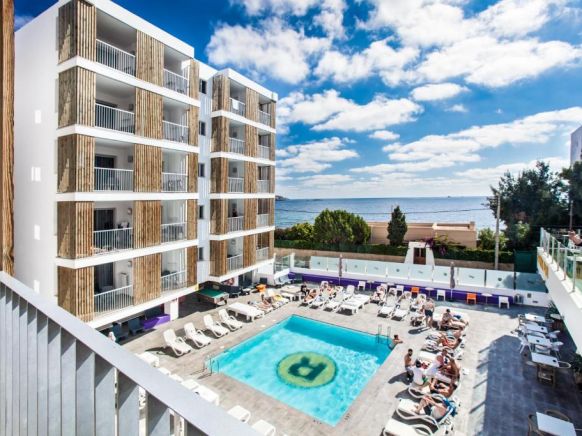 Ryans Ibiza Apartments - Only Adults, Ибица