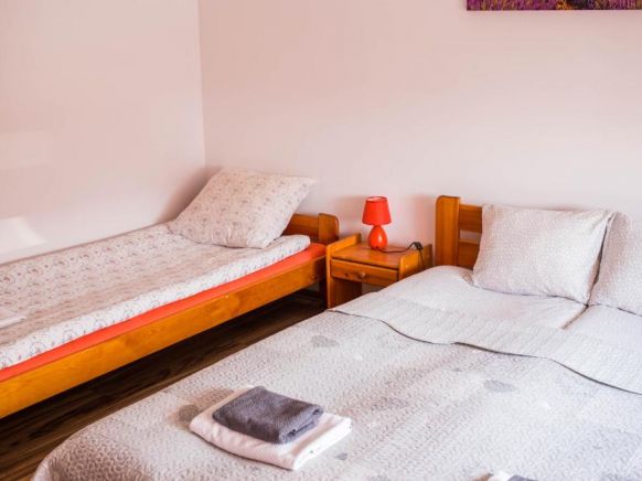 Hotelik Okęcie 39, Варшава