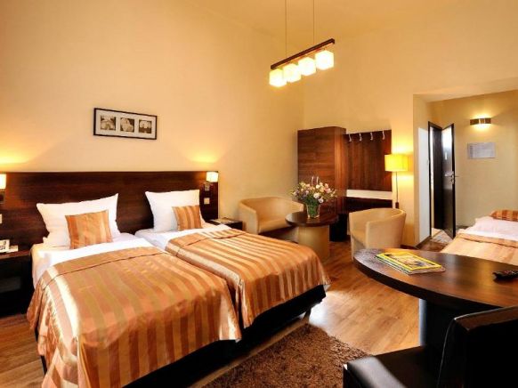 Spatz Aparthotel, Краков