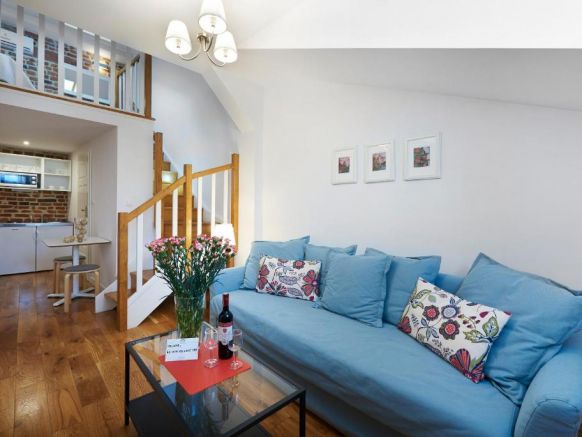 City Center Rooms and Apartments