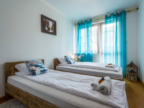 Galeria Italiana Apartments