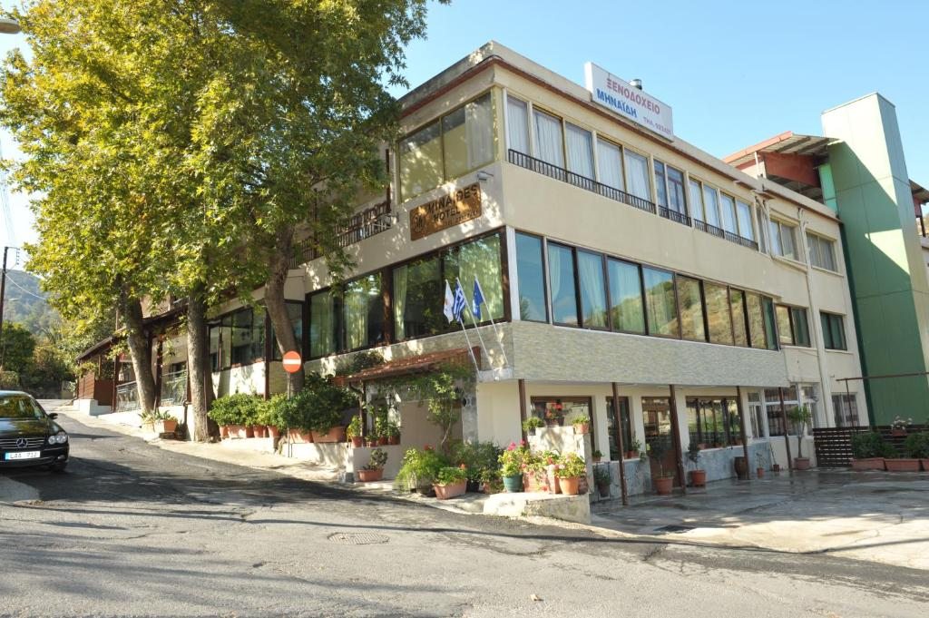 Minaides Hotel, Какопетрия