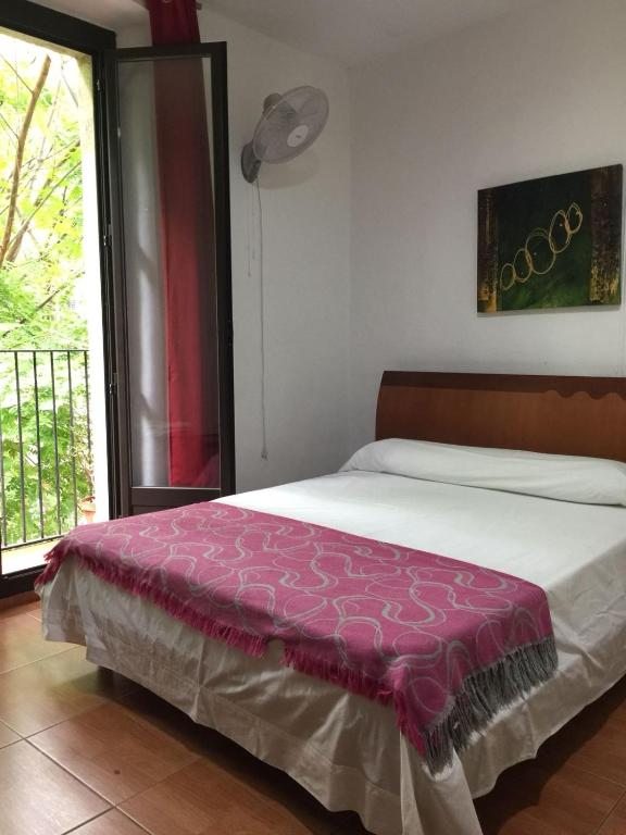 Pensión Teruel, Барселона