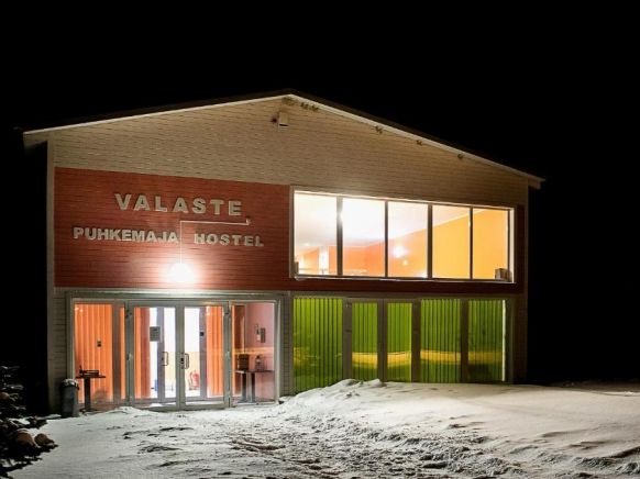 Valaste Guest house and Camping