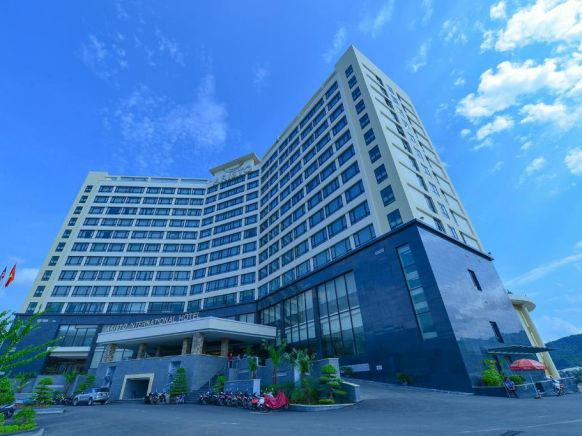Отель Aristo International Hotel, Лаокай