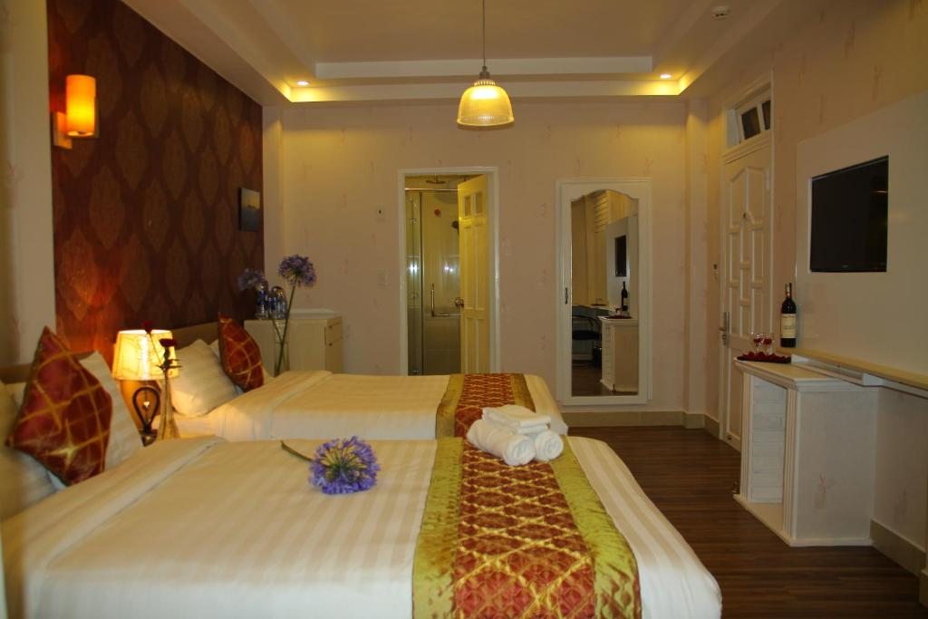 Отель Arapang Hotel, Далат
