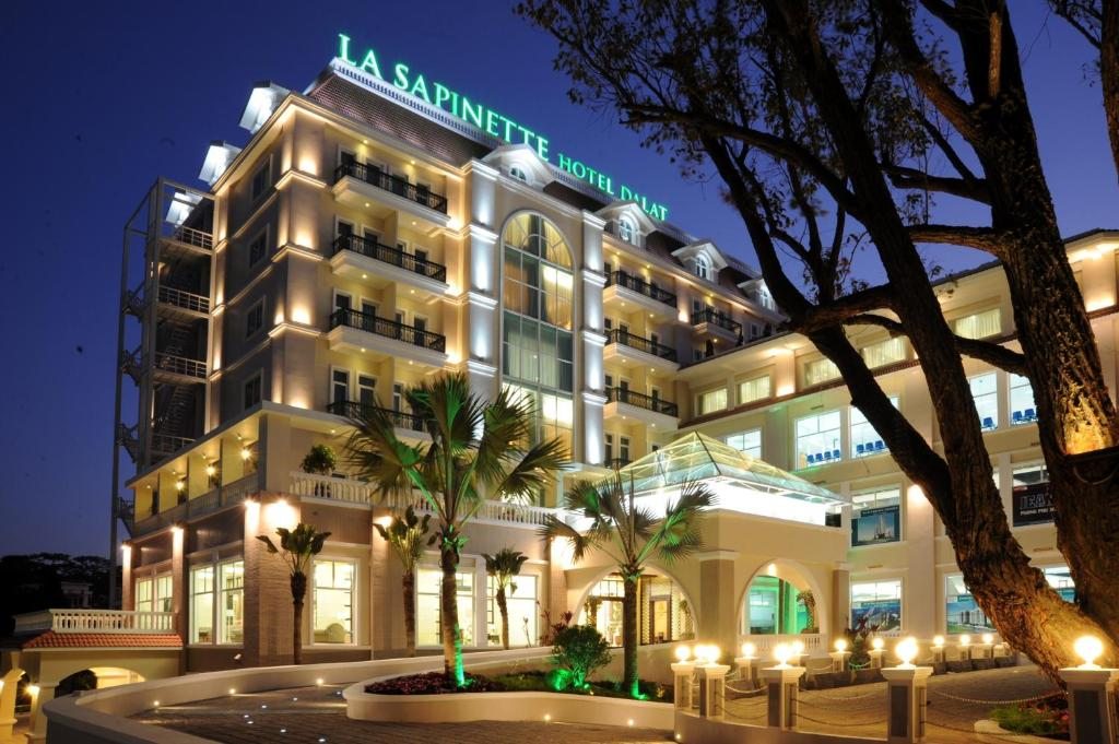 La Sapinette Hotel, Далат