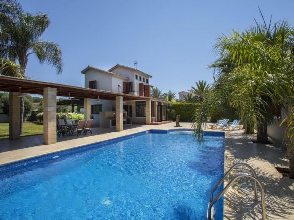 Ayia Napa Villa Magnolia