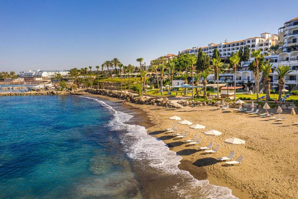Coral Beach Hotel & Resort Cyprus, Корал-Бэй