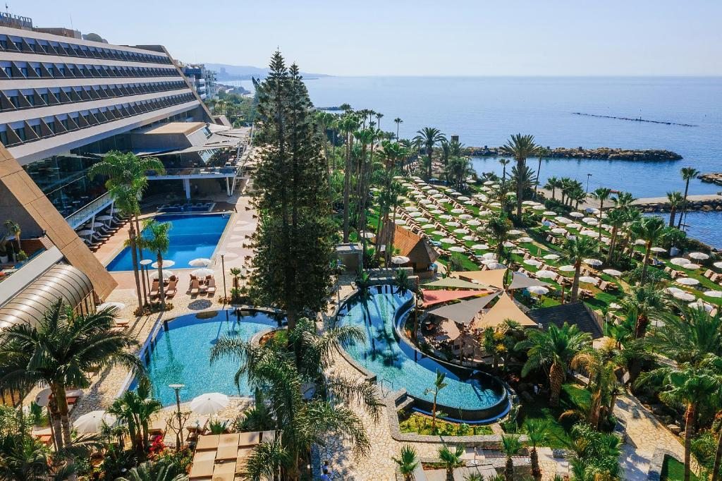 Amathus Beach Hotel Limassol, Лимассол