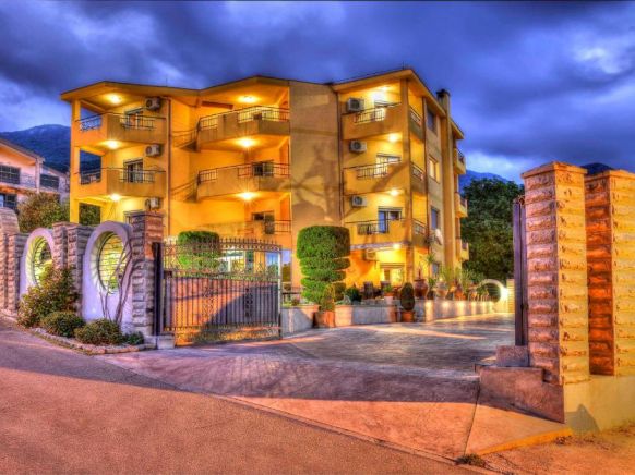 Apartments Radević