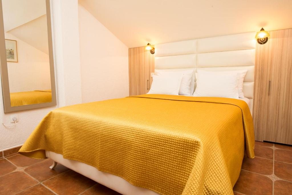 Apartments Sofija, Будва